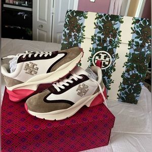 Tory Burch- Good Luck Trainer: New Ivory/ Taupe/ Pink 960 Size 9